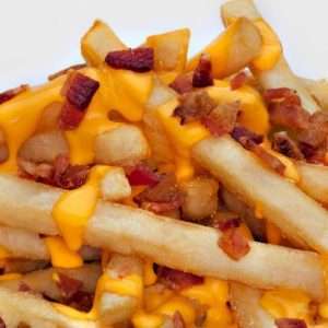 French Fries con cheddar, cipolla croccante e bacon